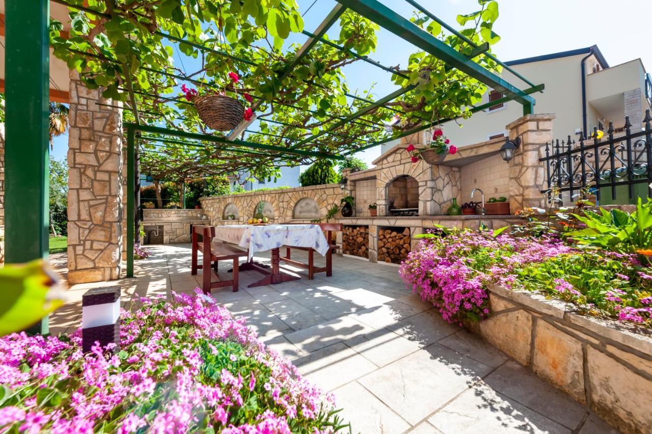 Apartments Villa Istria Rovinj Buitenkant foto